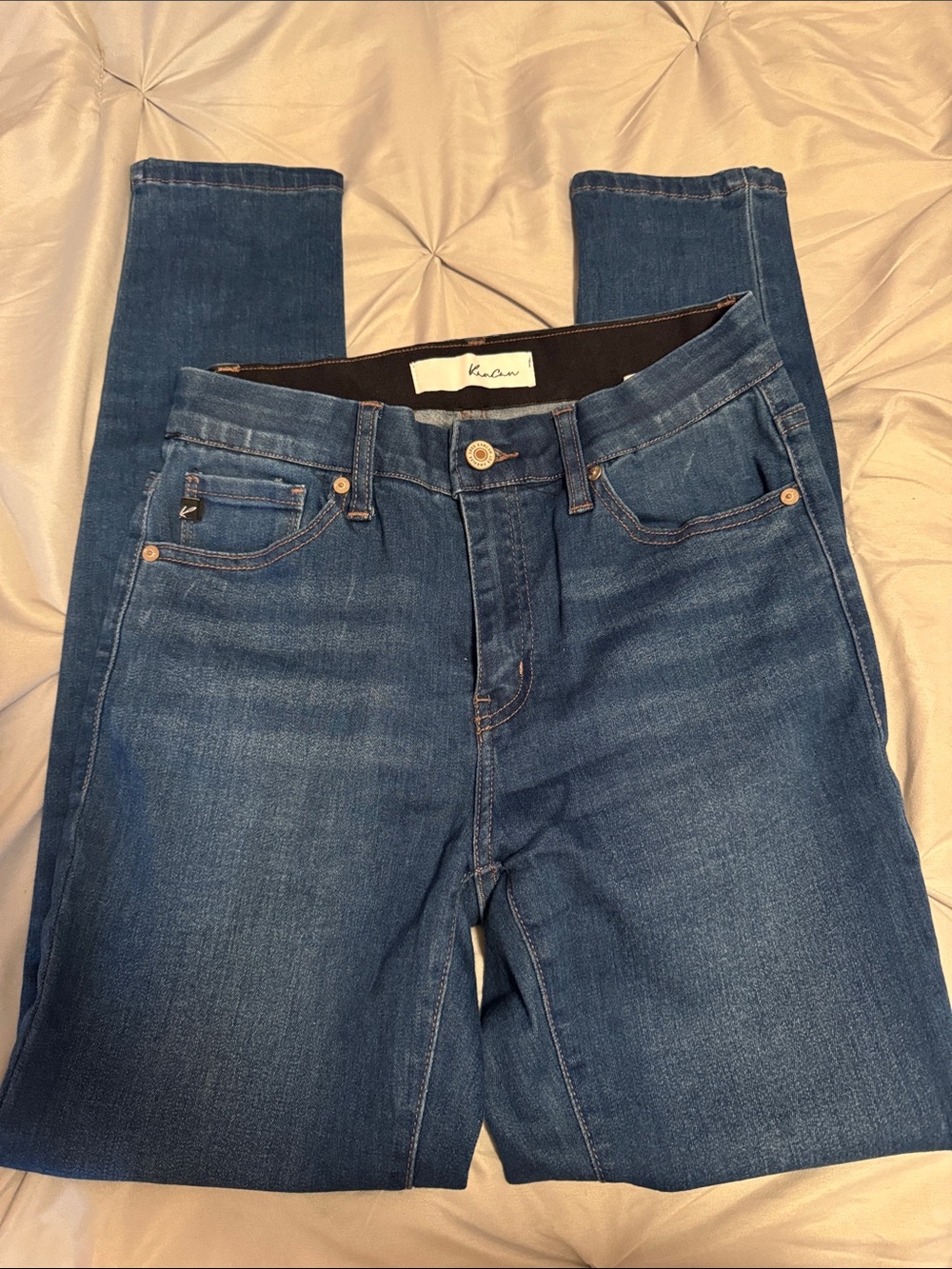 Kancan High Rise Ankle Skinny
Jeans 5/26